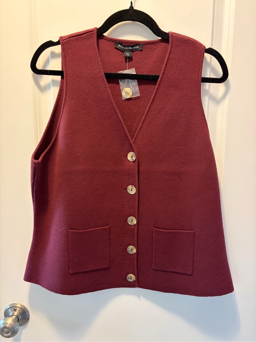 Boston Proper Sleeveless Button-Front Vest in Wine